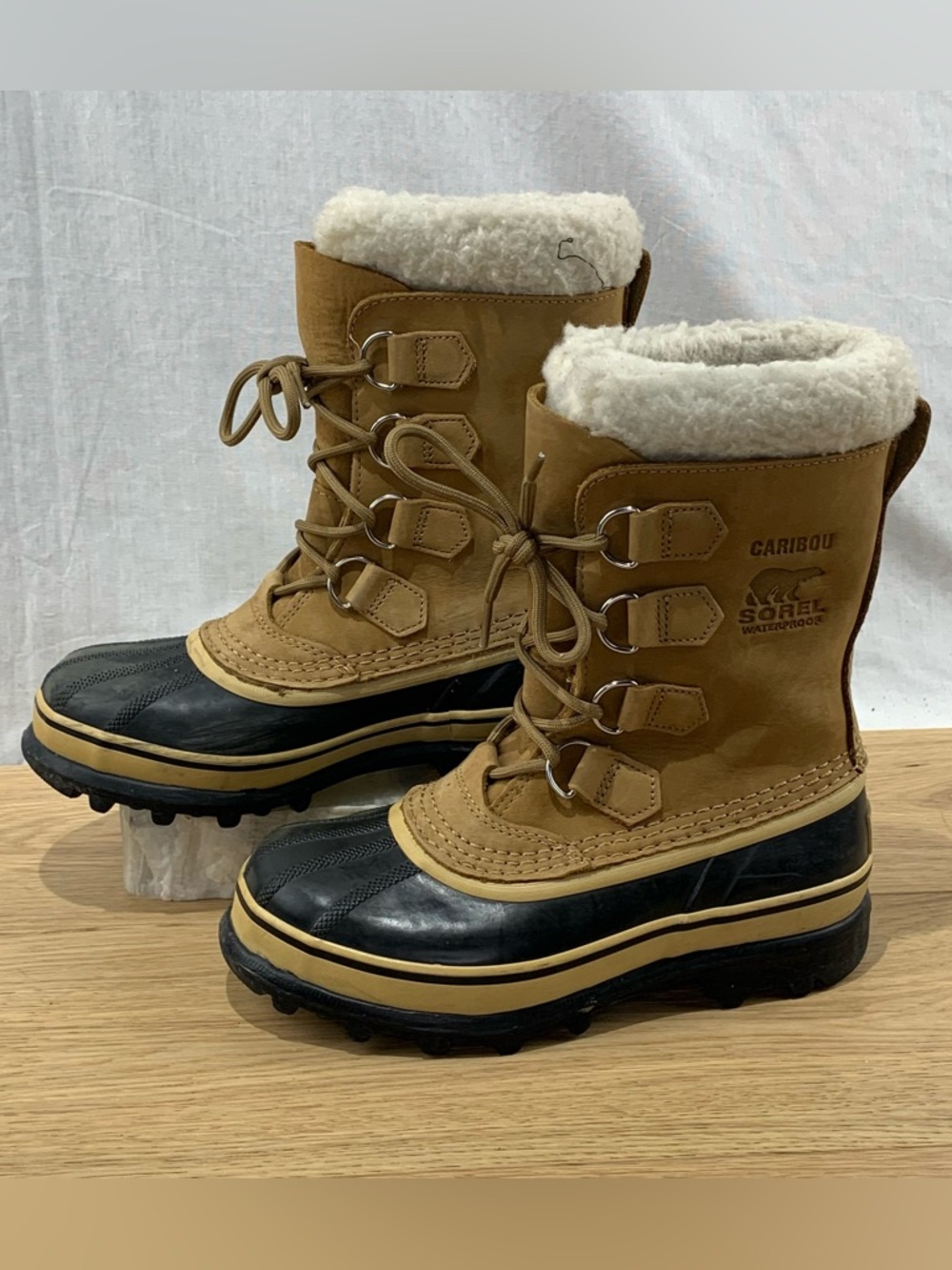 SOREL Women’s Size 6 CARIBOU Tan Leather Waterproof Winter Snow Boots